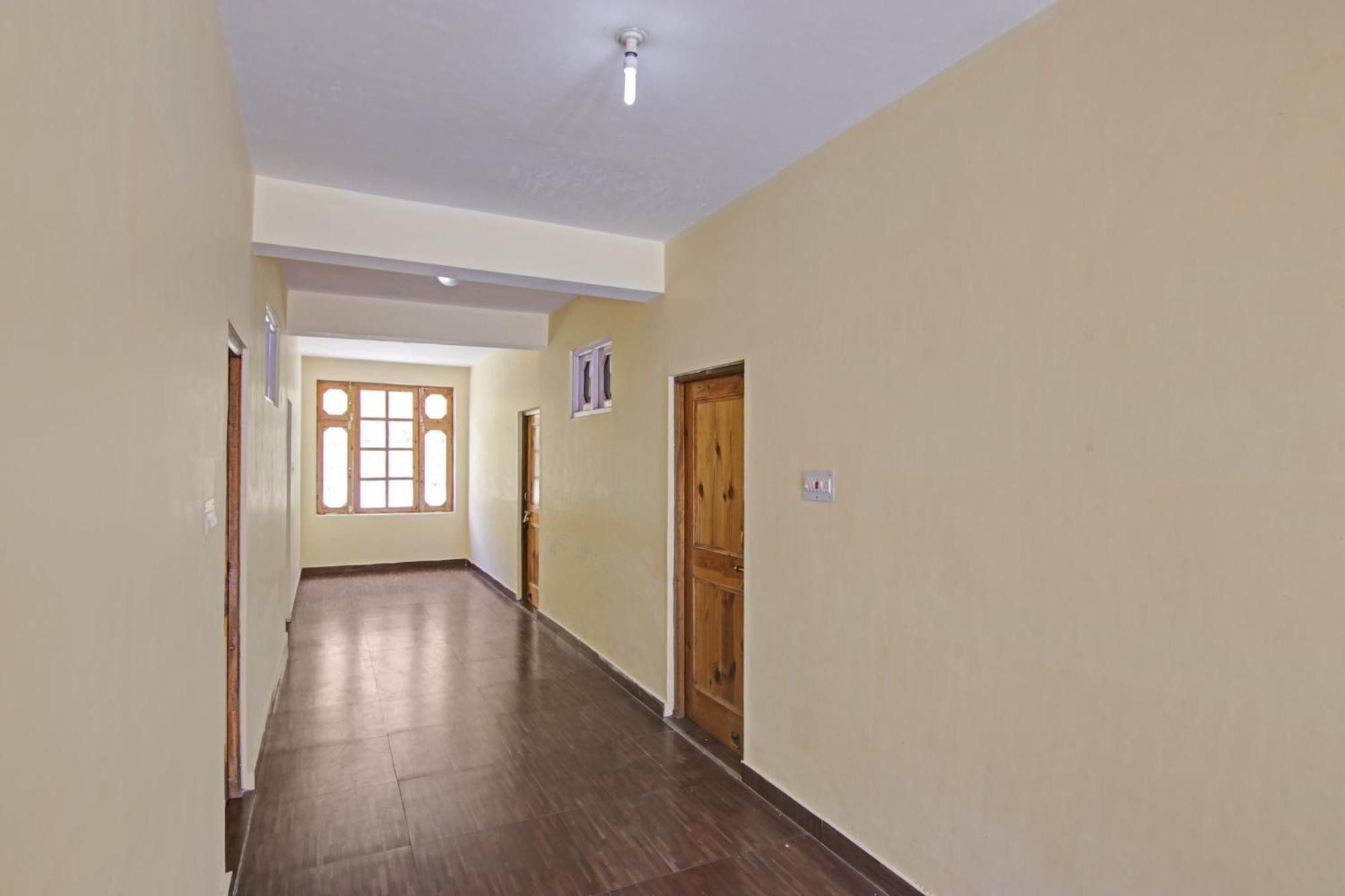 Hotel O Keylong Inn Manāli Екстериор снимка