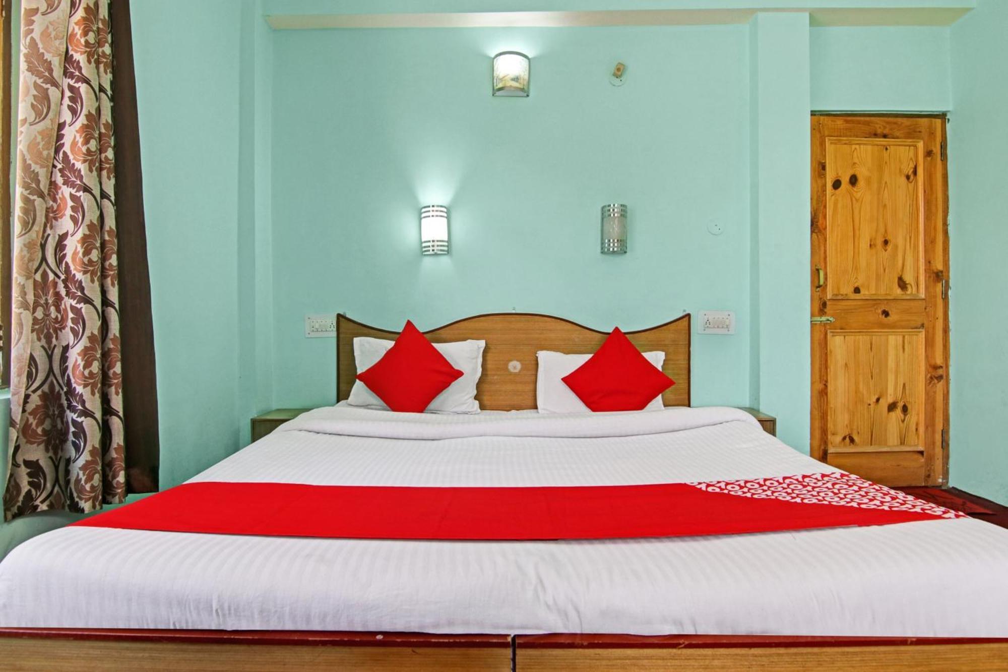 Hotel O Keylong Inn Manāli Екстериор снимка